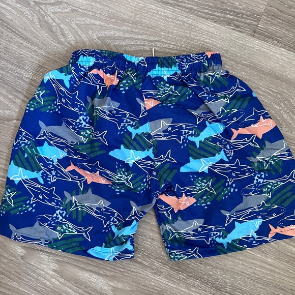 Boys Swim Trunks Blue Sharks Drawstring Various‎ Sizes 4T - Picture 9 of 14